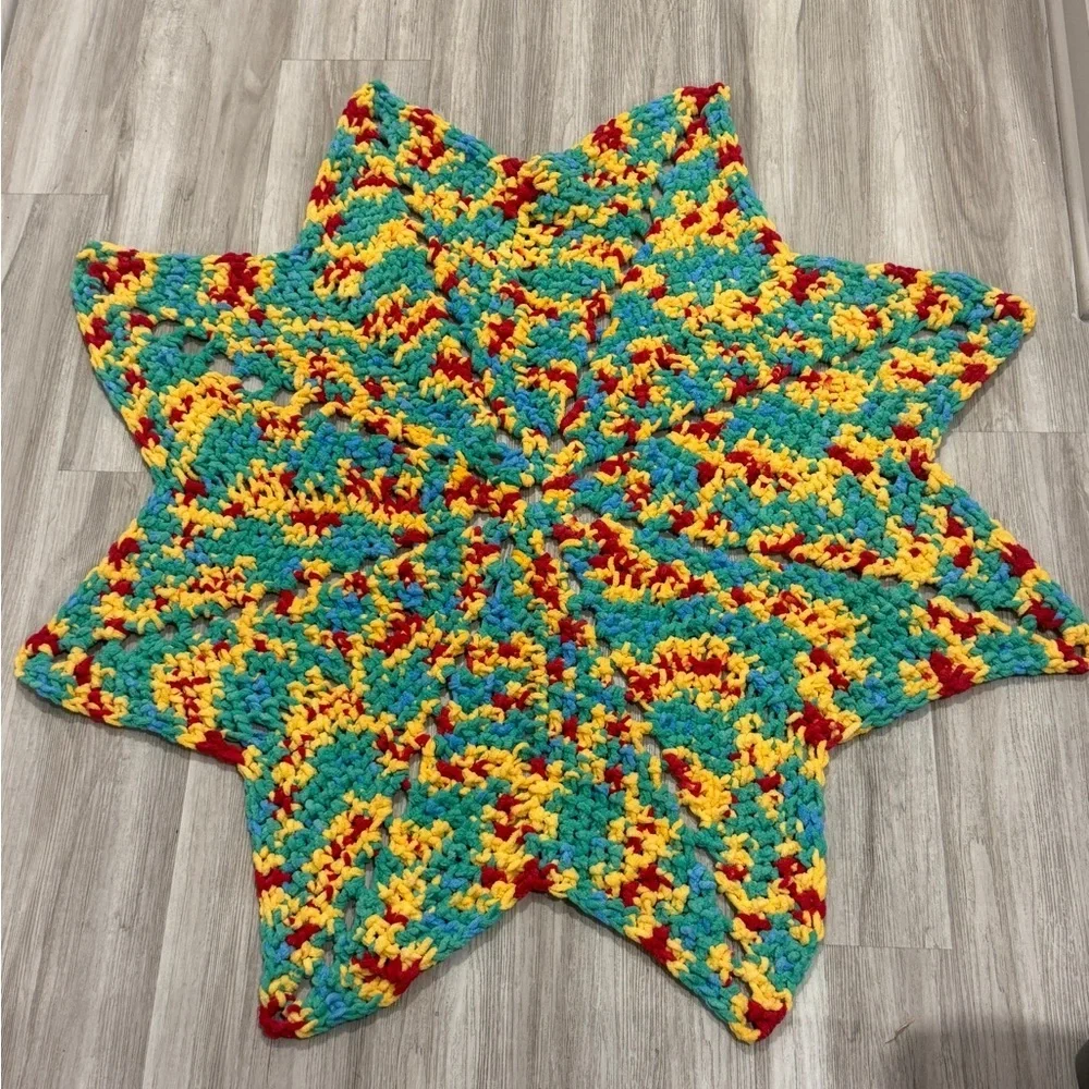 Colorful‎ Star-Shaped Crochet Blanket